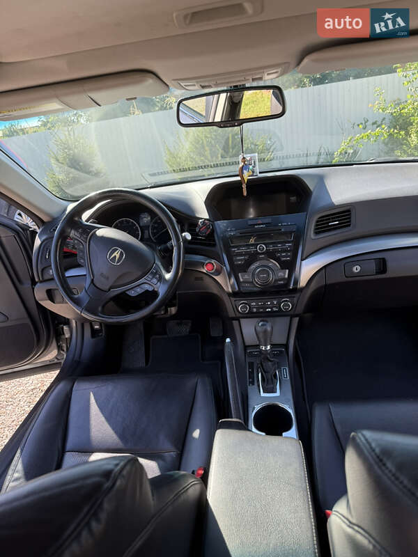 Седан Acura ILX 2012 в Борисполе