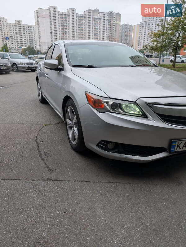 Седан Acura ILX 2012 в Киеве