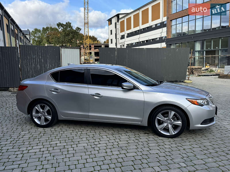 Седан Acura ILX 2014 в Коломиї