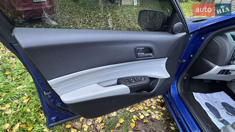 Седан Acura ILX 2015 в Киеве