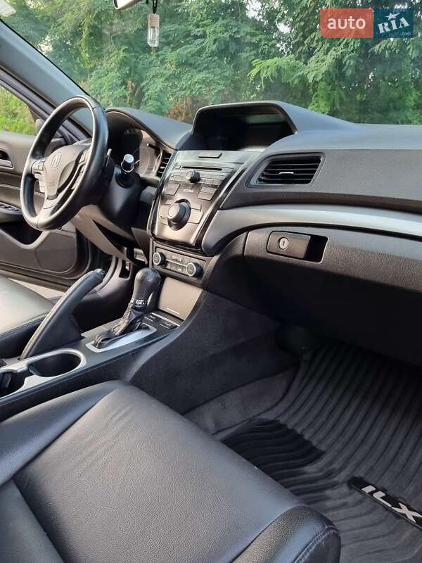 Седан Acura ILX 2018 в Киеве