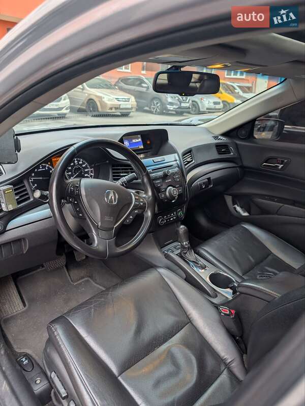 Седан Acura ILX 2012 в Києві