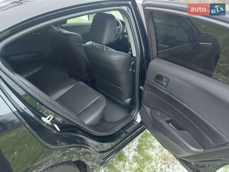 Седан Acura ILX 2016 в Великодолинському