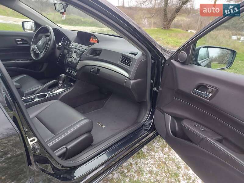 Седан Acura ILX 2016 в Великодолинському