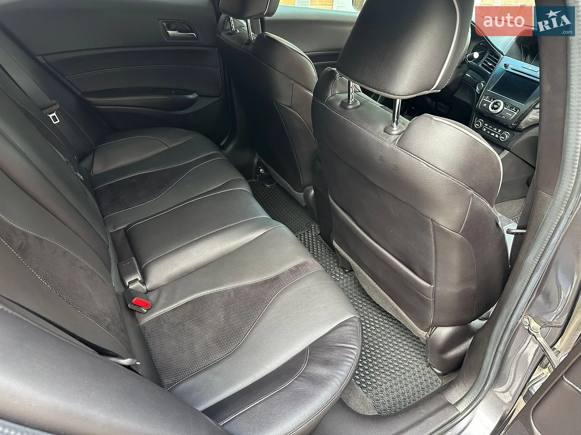 2019 Acura ILX - мініатюра 43