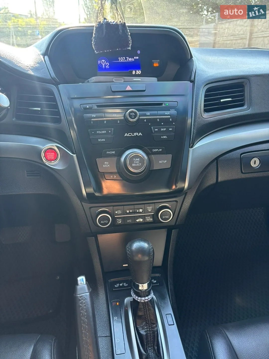 2017 Acura ILX - мініатюра 28