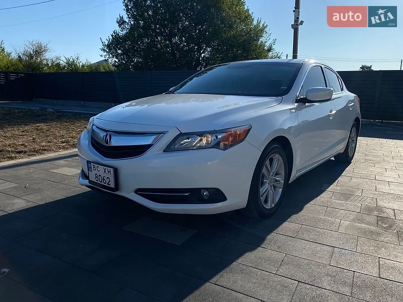 Acura ILX 2013