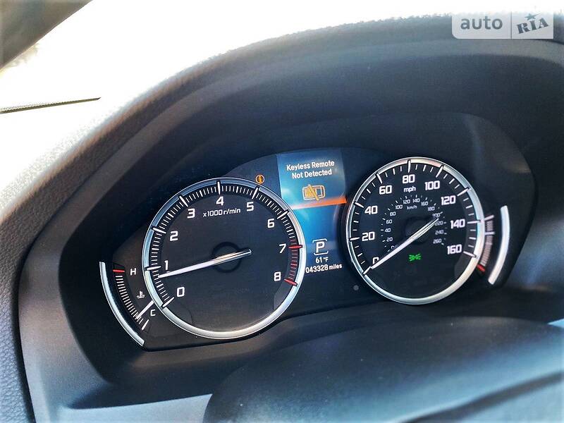 Позашляховик / Кросовер Acura MDX 2016 в Чернівцях