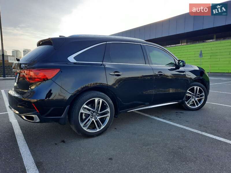 Внедорожник / Кроссовер Acura MDX 2017 в Киеве