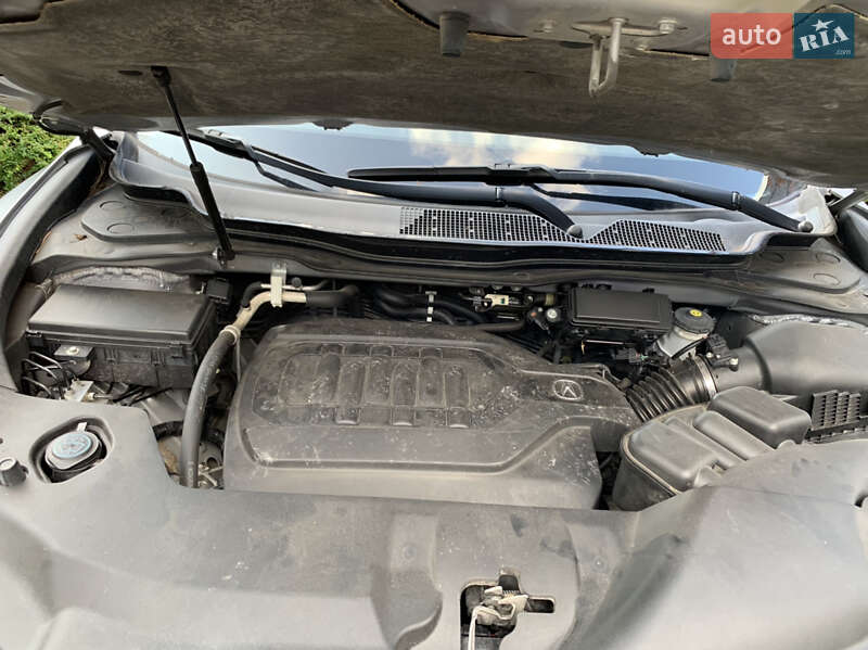 Седан Acura MDX 2015 в Киеве