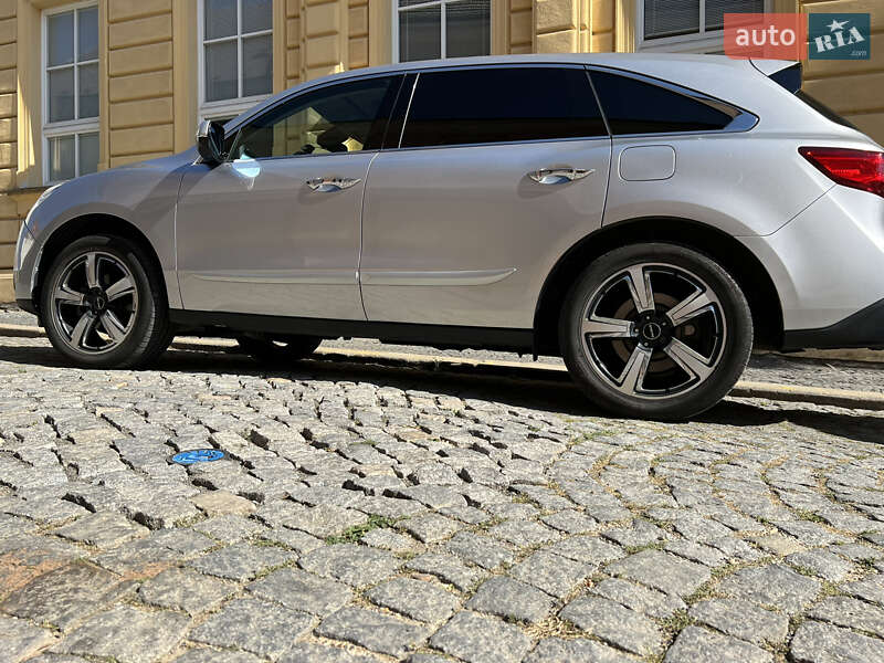 Внедорожник / Кроссовер Acura MDX 2014 в Сумах