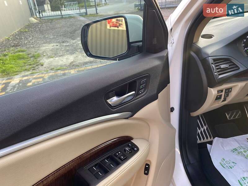 Позашляховик / Кросовер Acura MDX 2018 в Львові