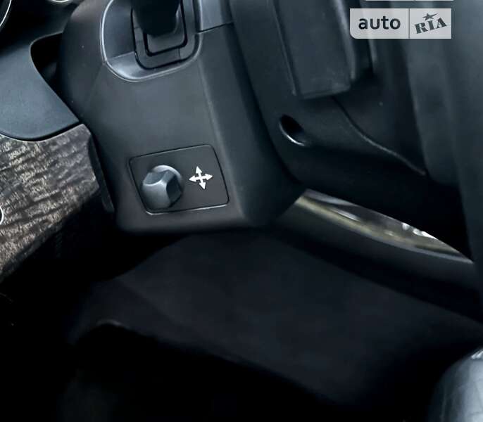 Внедорожник / Кроссовер Acura MDX 2011 в Черновцах