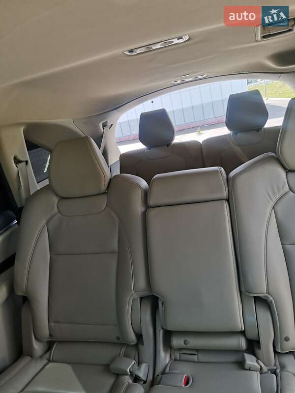 Позашляховик / Кросовер Acura MDX 2016 в Києві