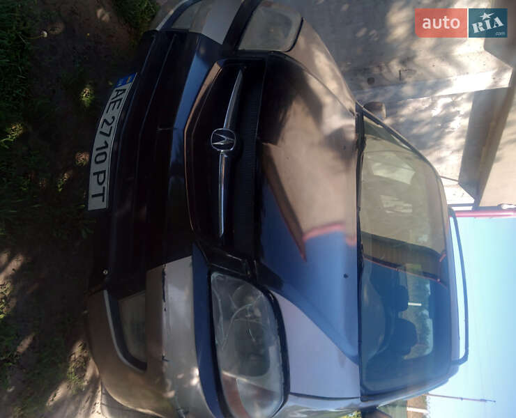 Позашляховик / Кросовер Acura MDX 2001 в Новомосковську