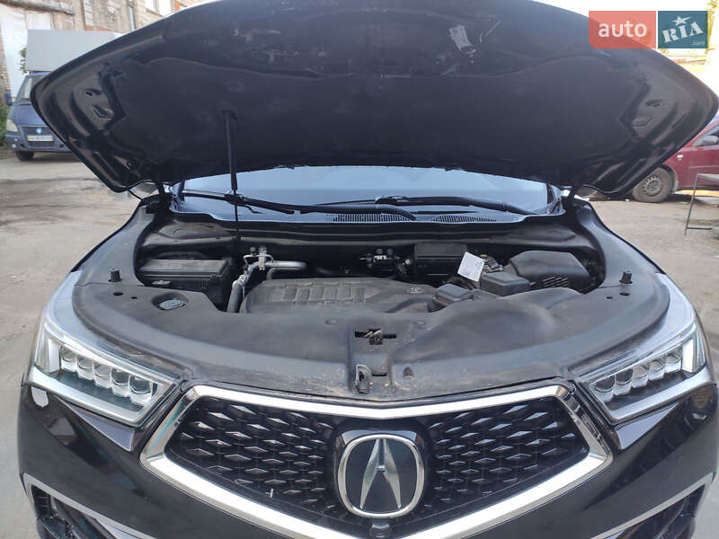 Внедорожник / Кроссовер Acura MDX 2018 в Киеве