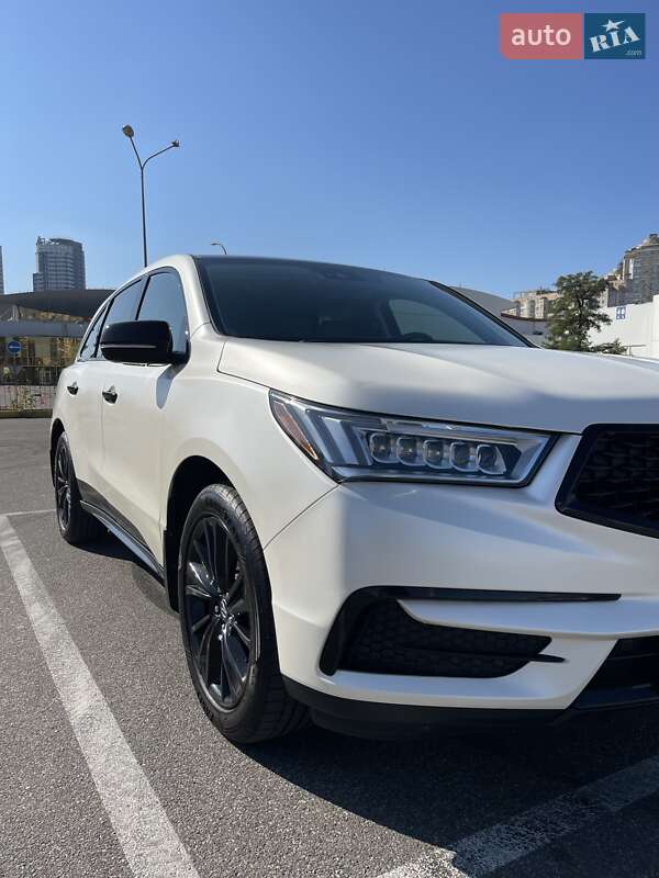 Внедорожник / Кроссовер Acura MDX 2017 в Киеве