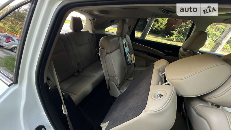 Позашляховик / Кросовер Acura MDX 2014 в Києві
