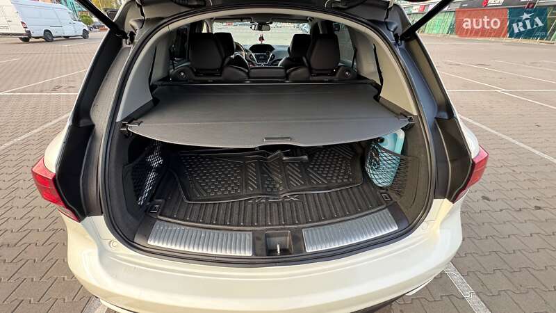 Внедорожник / Кроссовер Acura MDX 2016 в Киеве