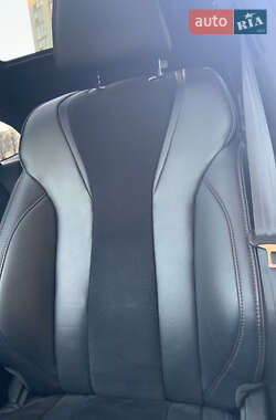 Позашляховик / Кросовер Acura MDX 2021 в 