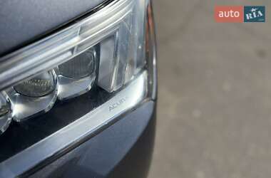 Внедорожник / Кроссовер Acura MDX 2017 в 