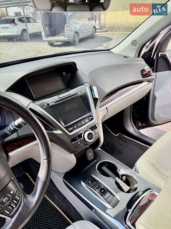 Позашляховик / Кросовер Acura MDX 2016 в Києві