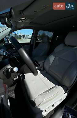 Позашляховик / Кросовер Acura MDX 2014 в 