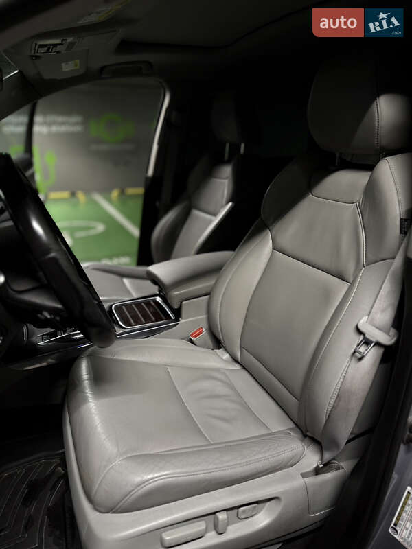 Внедорожник / Кроссовер Acura MDX 2016 в Львове