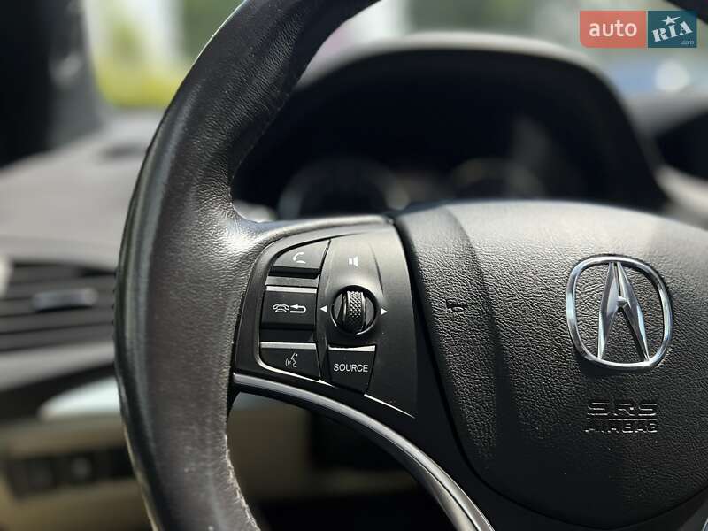 Позашляховик / Кросовер Acura MDX 2016 в Рівному