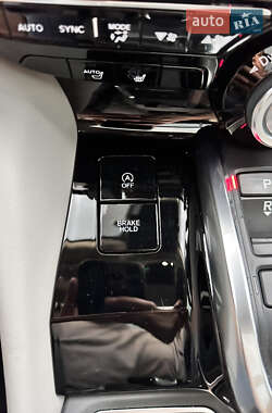 Внедорожник / Кроссовер Acura MDX 2021 в 
