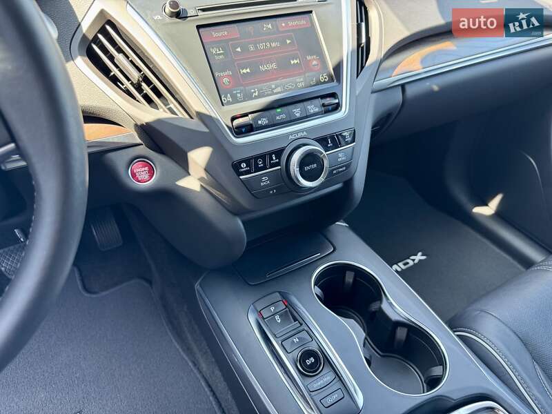 Позашляховик / Кросовер Acura MDX 2017 в Києві