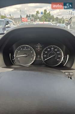 Позашляховик / Кросовер Acura MDX 2015 в 