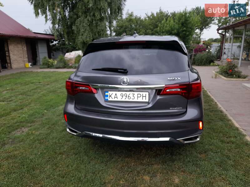 Позашляховик / Кросовер Acura MDX 2017 в 