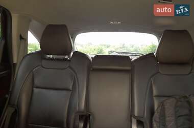 Позашляховик / Кросовер Acura MDX 2017 в 