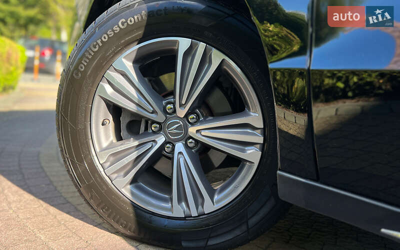 Позашляховик / Кросовер Acura MDX 2019 в Львові