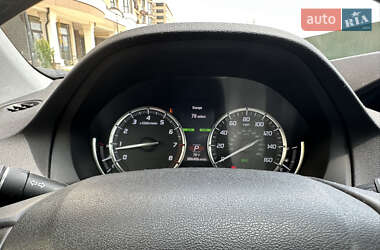 Позашляховик / Кросовер Acura MDX 2017 в 