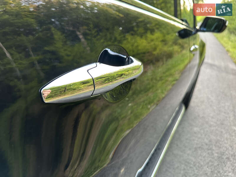 Позашляховик / Кросовер Acura MDX 2012 в Стрию