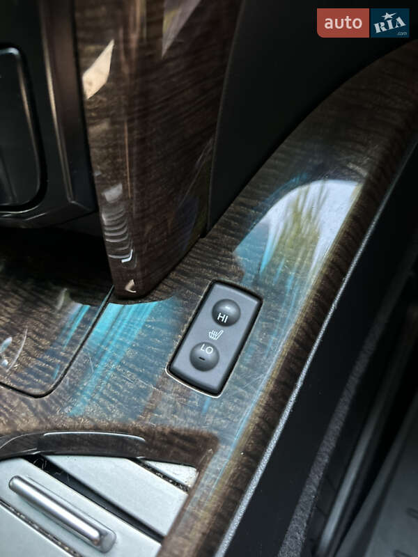 Позашляховик / Кросовер Acura MDX 2012 в Стрию