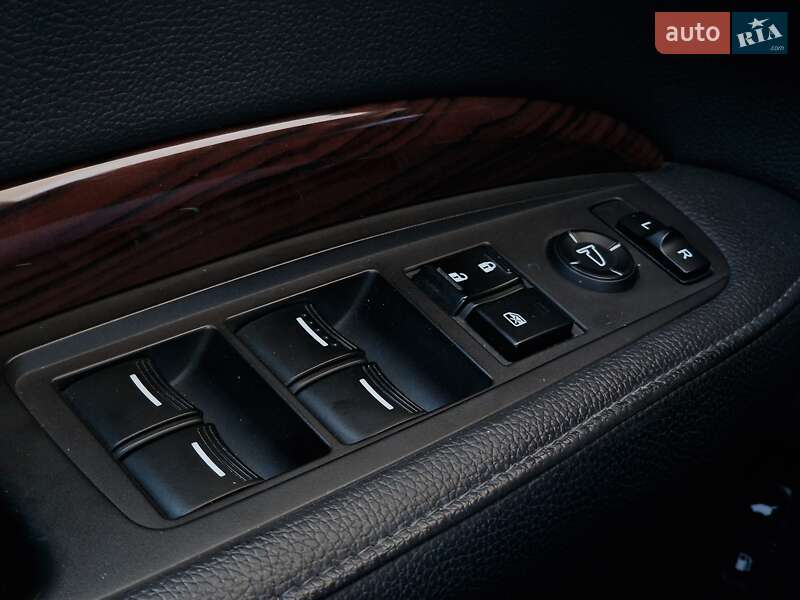 Позашляховик / Кросовер Acura MDX 2013 в Одесі