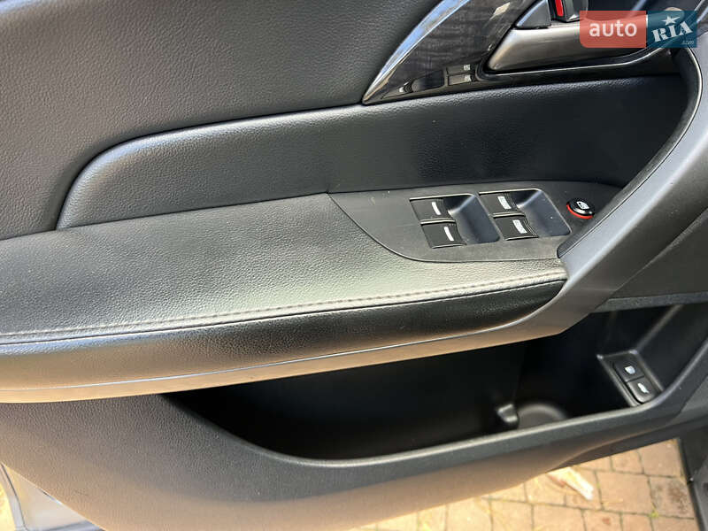 Внедорожник / Кроссовер Acura MDX 2008 в Киеве