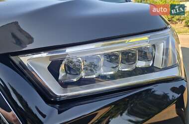 Внедорожник / Кроссовер Acura MDX 2019 в 