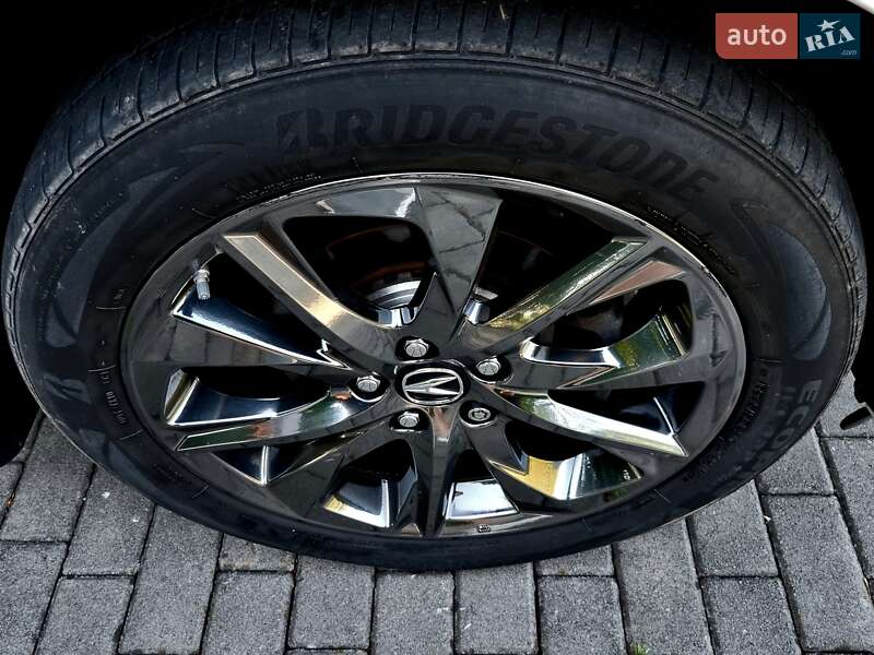 Внедорожник / Кроссовер Acura MDX 2018 в Черновцах