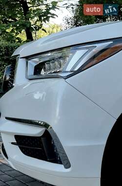 Внедорожник / Кроссовер Acura MDX 2018 в 