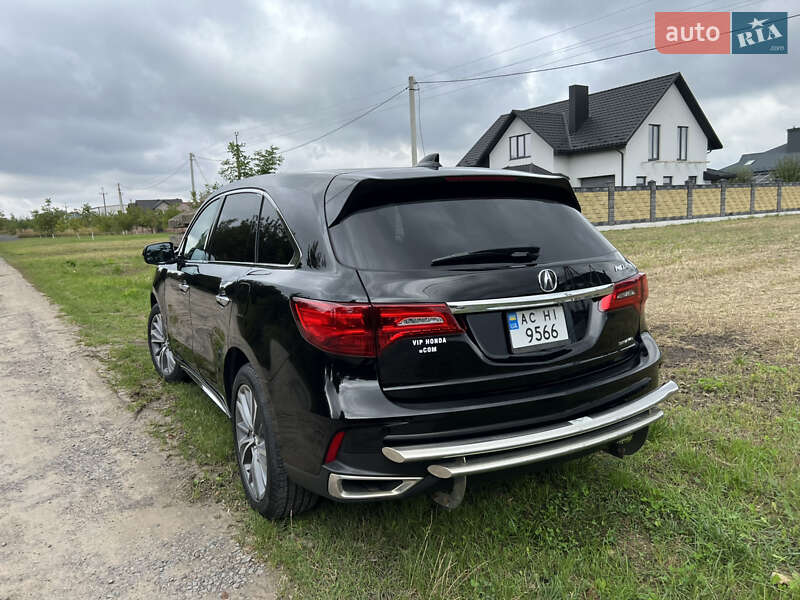 Позашляховик / Кросовер Acura MDX 2017 в Луцьку