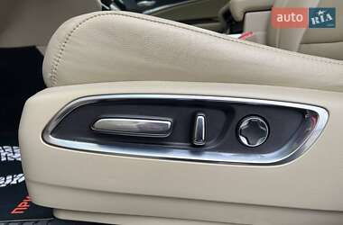 Позашляховик / Кросовер Acura MDX 2019 в 