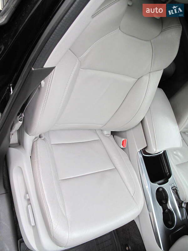 Внедорожник / Кроссовер Acura MDX 2014 в Киеве