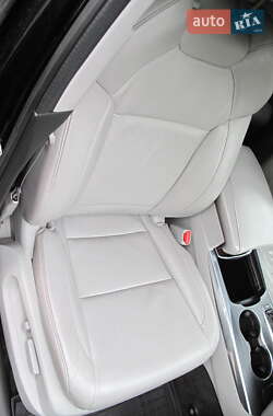 Позашляховик / Кросовер Acura MDX 2014 в  фото 34 Позашляховик / Кросовер Acura MDX 2014 в