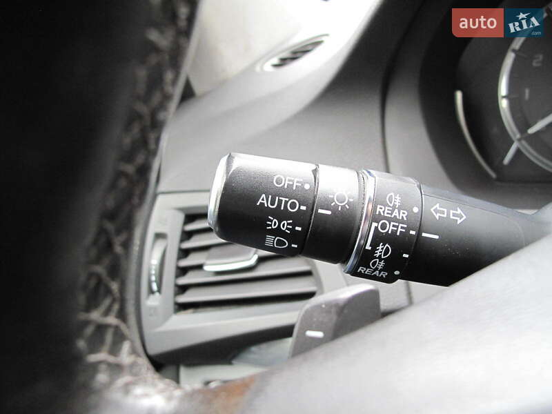 Внедорожник / Кроссовер Acura MDX 2014 в Киеве