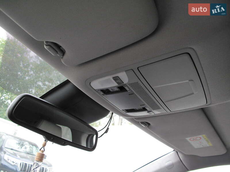 Внедорожник / Кроссовер Acura MDX 2014 в Киеве