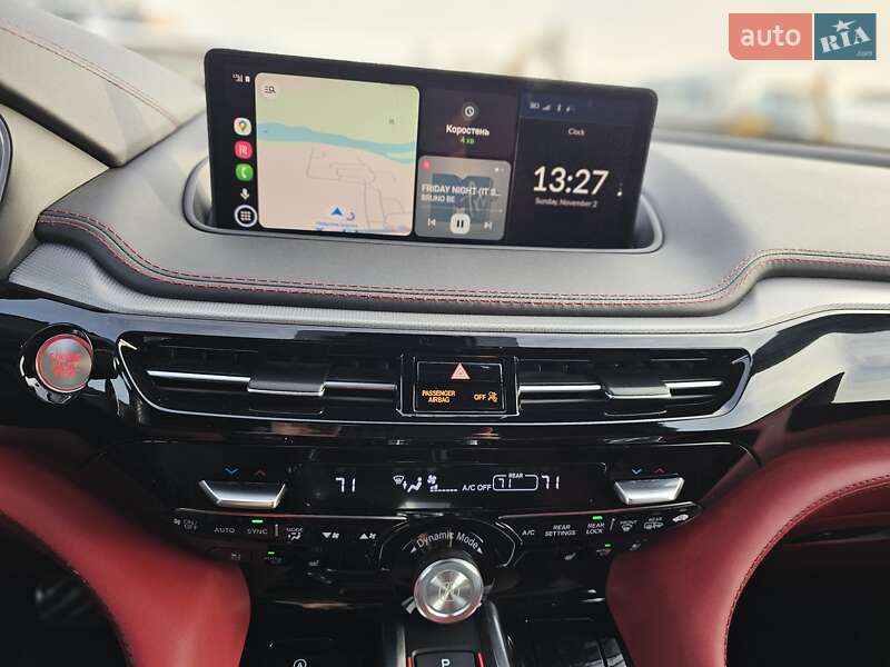 Внедорожник / Кроссовер Acura MDX 2021 в Коростене